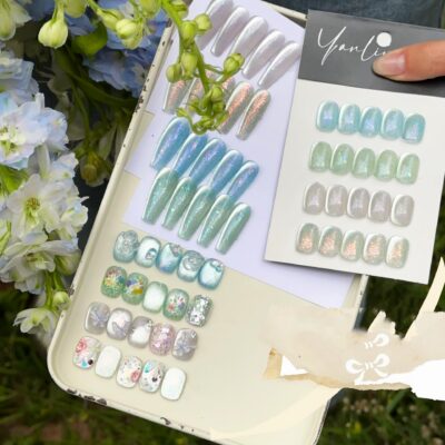 Version 1.0.0 ADHERE 12ML Cat Eye Gel Nail Polish Set,4 Colors Holographic Glitter Cat Eye Gel Polish with Magnet Gel Polish Soak Off Led Gel Polish Kit Nail Art Gel Manicure Salon DIY Gifts